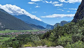 Blick zum Gardasee